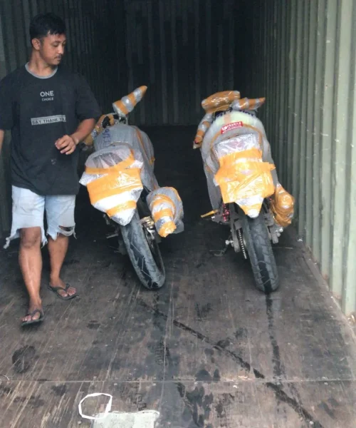 pengiriman motor via container